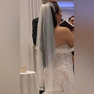 Beaded Finger Tip Veil